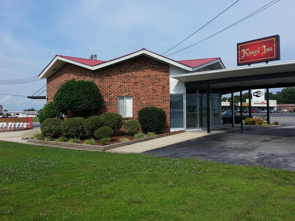 Kings Inn Albertville Exterior photo